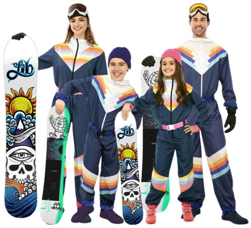 Family of Skiers
