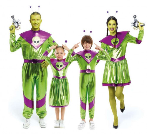 	Group of green aliens