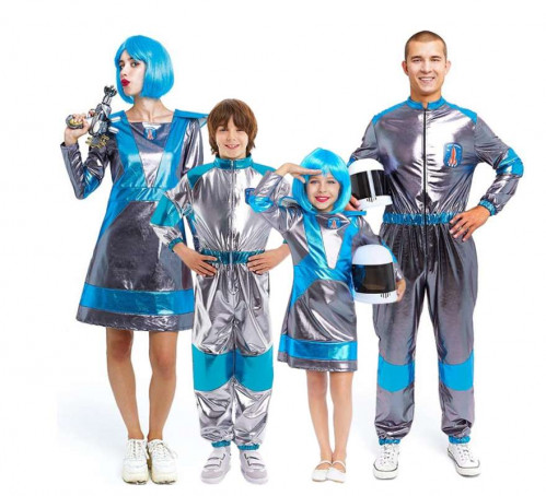 Group of silver astronauts	