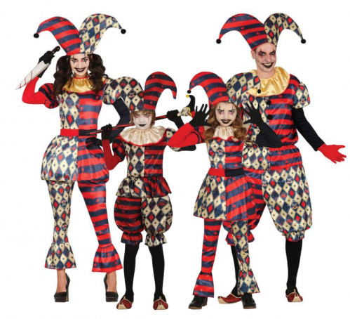 Grupo de arlequins sinistros