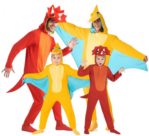 Grupo de dinossauros divertidos