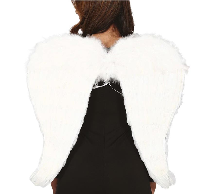 White Wings with Feathers 80X60 cm White Wings with Feathers 80X60 cm