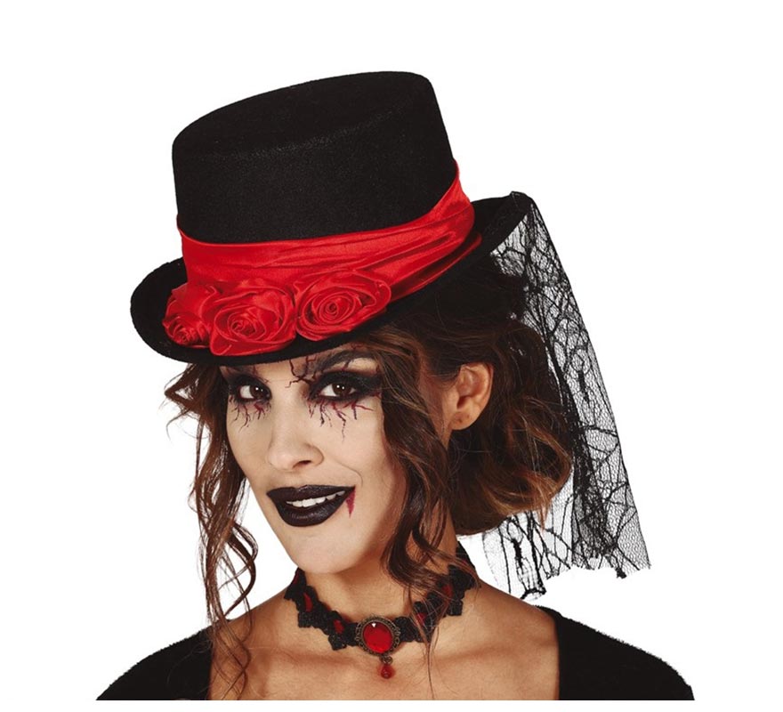 Top Hat with Roses and Veil Top Hat with Roses and Veil