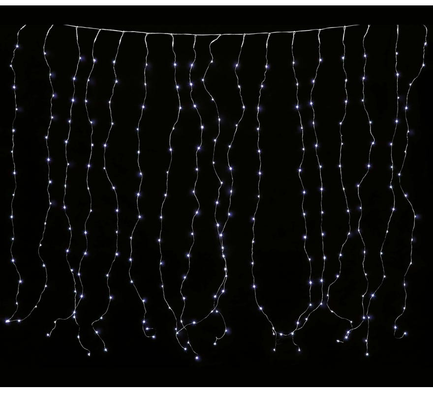 Curtain String of 300 white LEDs
