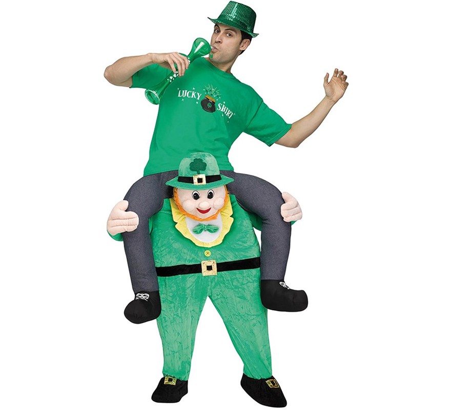 Scottish costume on Leprechaun shoulders for men