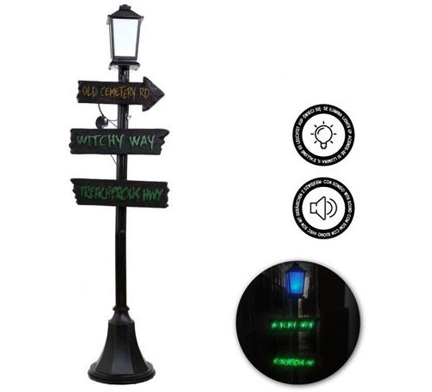 Sinister street lamp for Halloween decoration with Light
