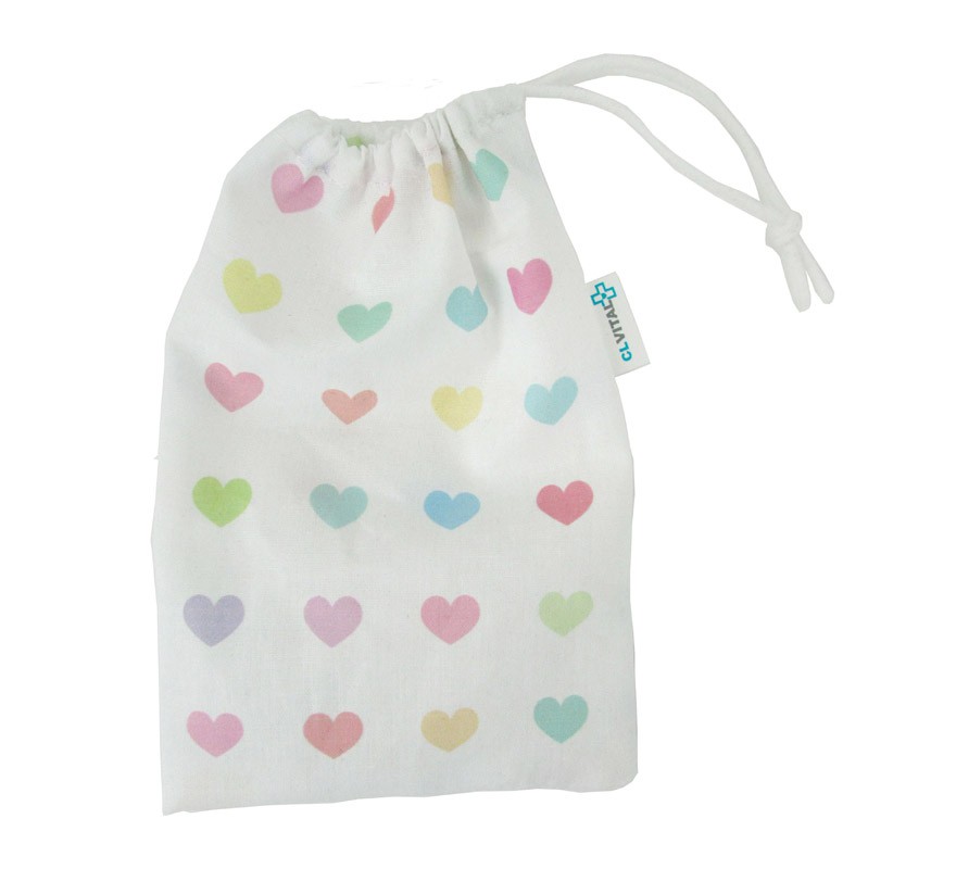 Capa de tecido para máscara com estampa de corações