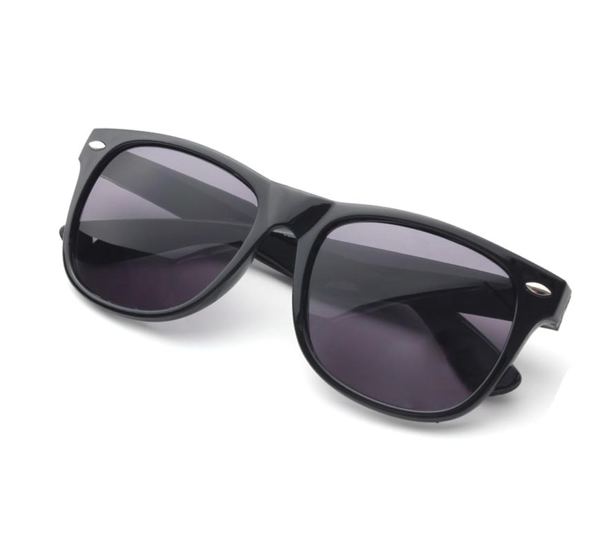 Óculos pretos de agente especial