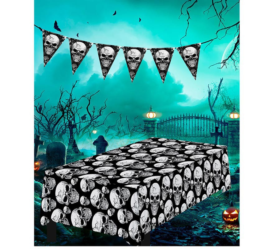 Fearsome Skulls Tablecloth 137x274 cm