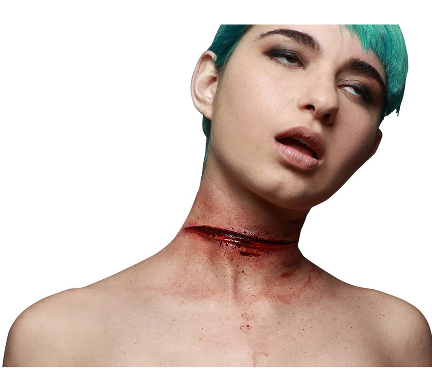 Makeup FXs Cut on Latex Neck