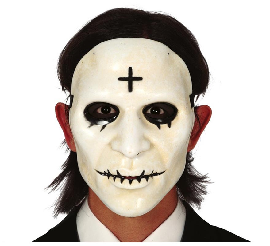 Máscara branca com cruz