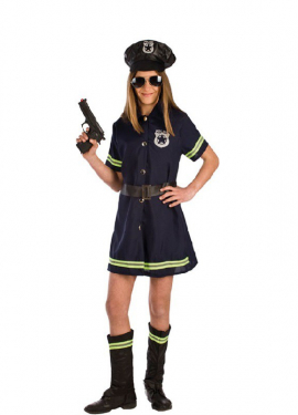 Fato de polícia local para menina