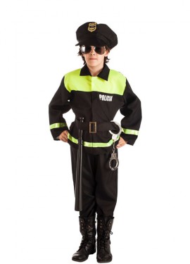 Fato de polícia local para criança