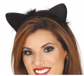 Orelhas de gatinho preto