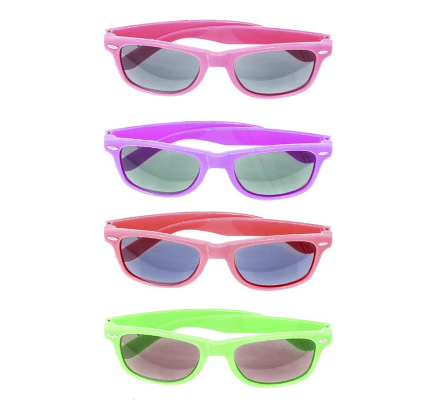 Square frames from the 80s assorted colors