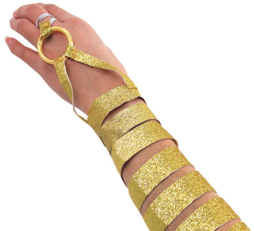 Punhos romanos dourados com anel