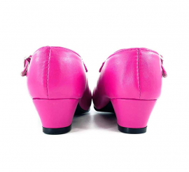 Sevillana shoe with Fuchsia heel in numbers from 22 to 41